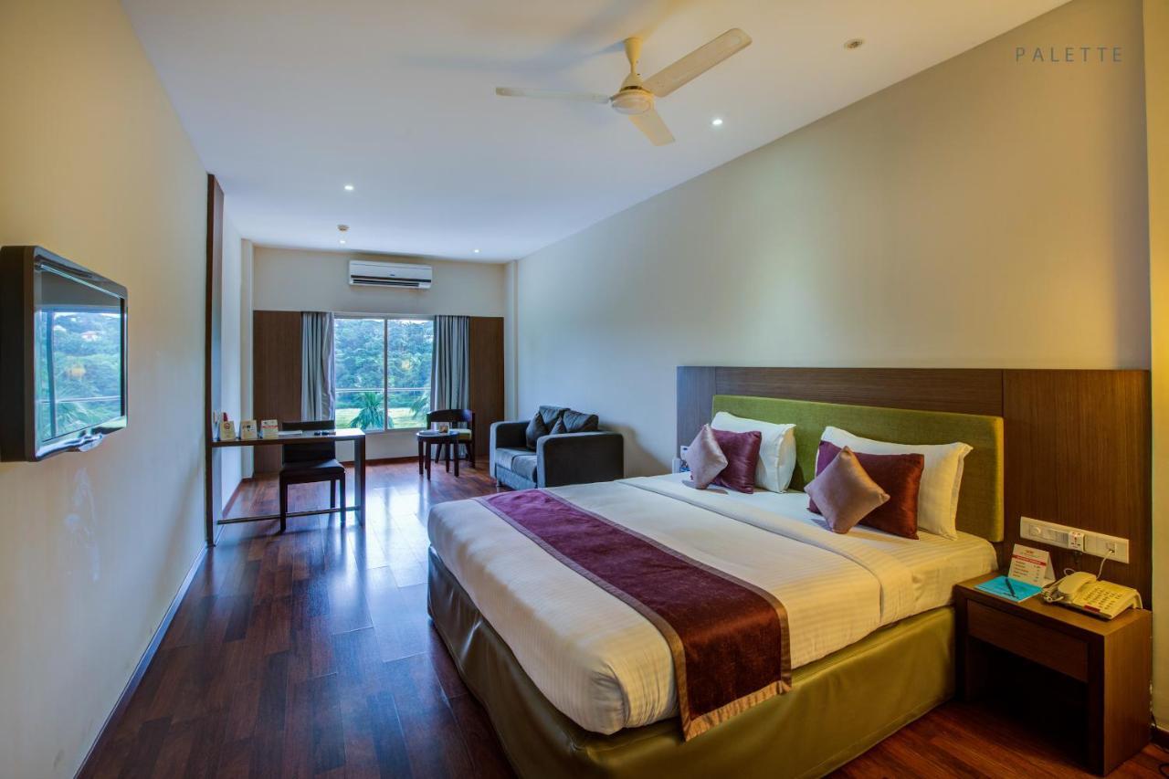 Jk Residency Cheruvathur Εξωτερικό φωτογραφία