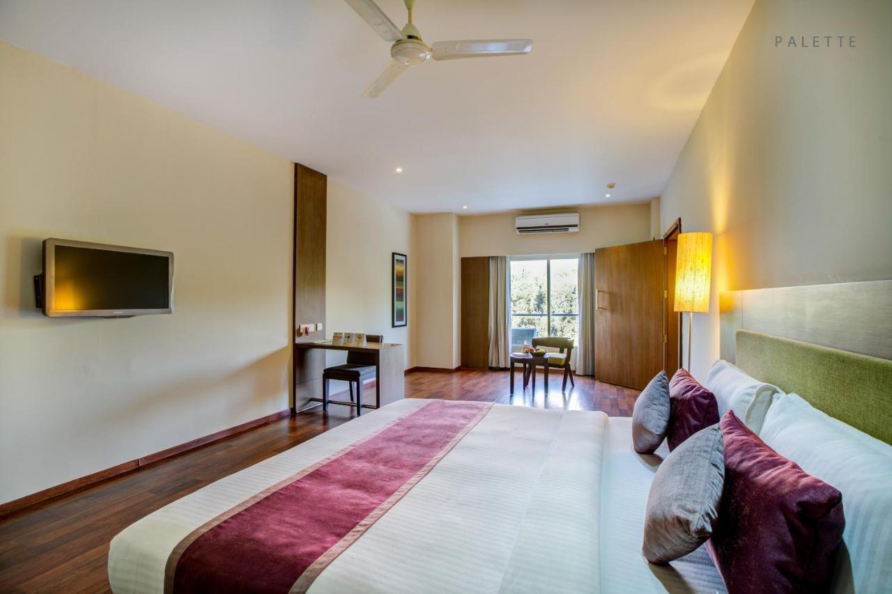 Jk Residency Cheruvathur Εξωτερικό φωτογραφία