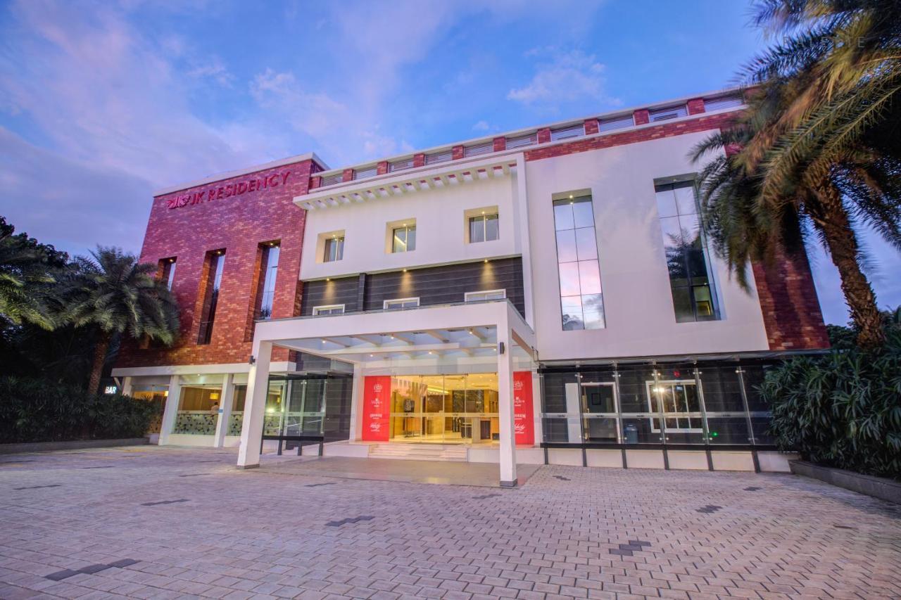 Jk Residency Cheruvathur Εξωτερικό φωτογραφία